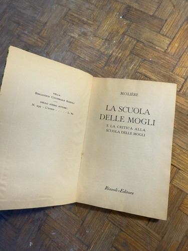 Libro scuola delle - la,