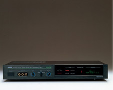 Yamaha DSP-1 Processore di