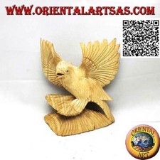 Scultura di un'aquila sulle zampe con ali spiegate in legno di ibisco da 15 cm
