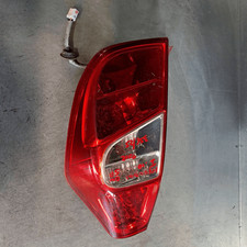 924020X110 Fanale post. DX