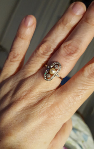 Elegante anello donna antico