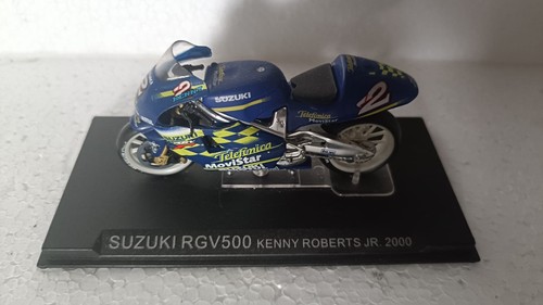 Modellino moto suzuki rgv - 1:24,