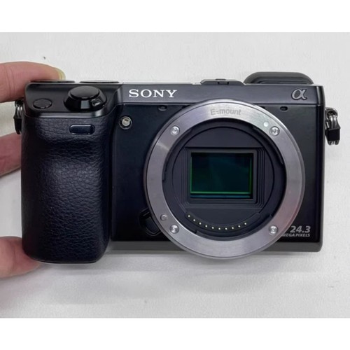 Fotocamera digitale mirrorless