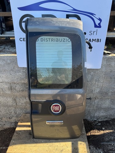 Porta carico posteriore - di,