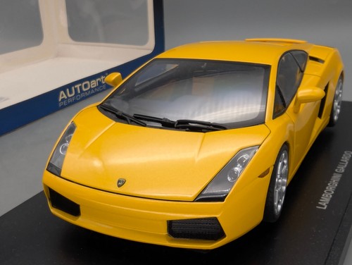 Modellini auto autoart - modellini,