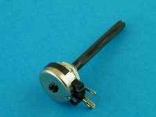  POTENZIOMETRO 470 OHM  ALBERO 4MM  A SALDARE