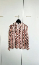 Shein camicia Blusa con stampa animalier in tonalità beige e marrone. Vestibilit