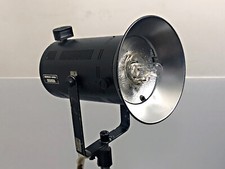 2 FLASH BOWENS 'MONOSILVER' 750w E 'MONOBRONZE' 500w - CON PARABOLE E SINCRO FLA