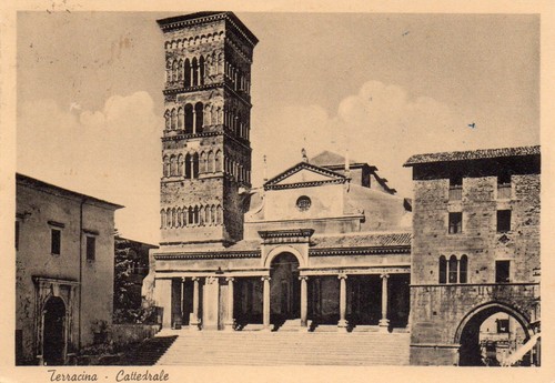 Terracina latina cattedrale - latina,