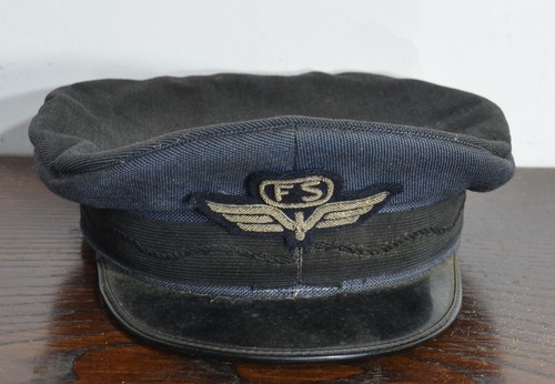 Vecchio cappello ferroviere - vecchio,