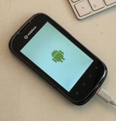 Vodafone smart alcatel v860 - 2,