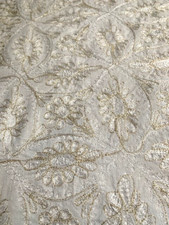 Tovaglia ricamo natalizio in fili color oro e argento  da 12 -cotone lavabile