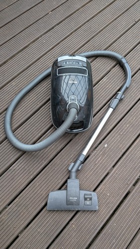 Aspirapolvere miele - aspirapolvere,