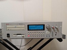 AKAI Professional CD3000XL