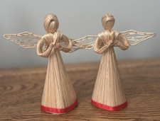 2 Vintage Corn Husk praying