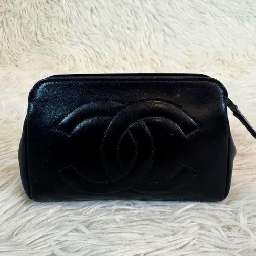 Chanel pochette pelle - chanel,