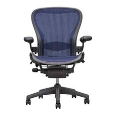 Herman Miller Classic Aeron Sz