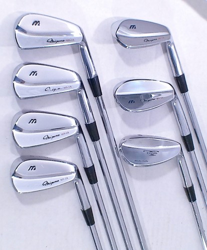 Incredible mizuno set - incredible,
