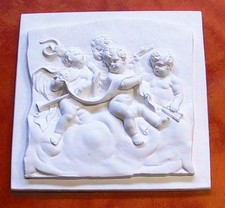 BASSORILIEVO IN GESSO BIANCO