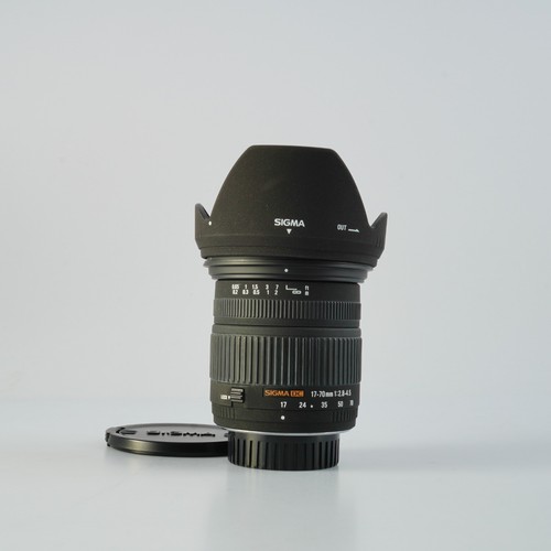 Sigma 70mm 4 - f/2.8-4.5, dc