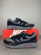 Nike Air Max 1 Bred Nero Rosso Mini Swoosh UK 9 FV6910-001 Scarpe da ginnastica