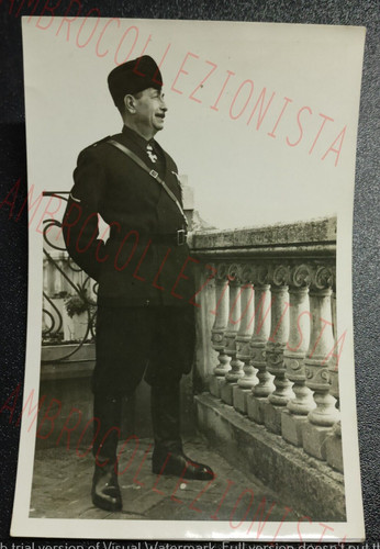 Foto fascista con fez - foto,