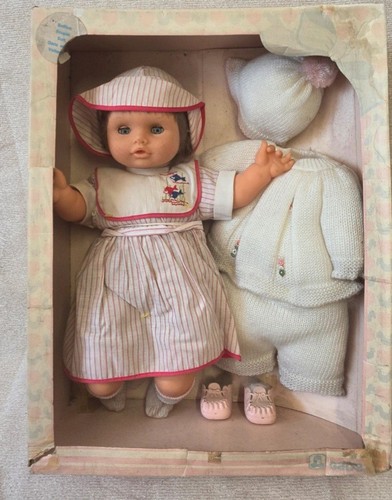 Bambola vintage mai - vintage, giocata