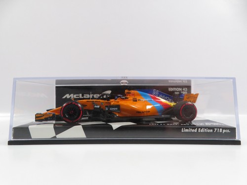 Minichamps 537186414 - 1:43,