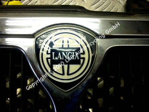 Lancia 840 anno 1997 griglia - y,