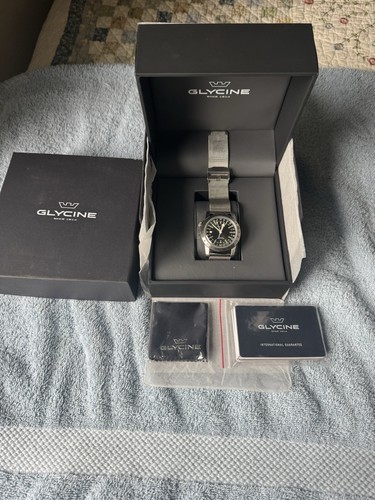 Glycine airman the - airman,
