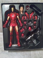 Hot Toys Iron Man 2 Mark 4 IV