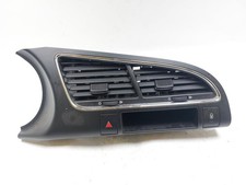 9685023677 BOCCHETTA AERAZIONE CENTRALE PEUGEOT 3008 (0U) 1.6 HDI 8V MAN 6M 112C