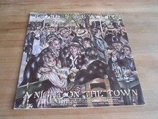 LP   ROD STEWART  -  A NIGHT ON THE TOWN       WARNER  BROTHERS  RECORDS