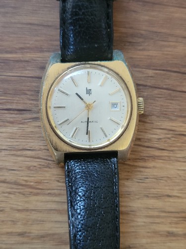 Lip automatic date - automatic,
