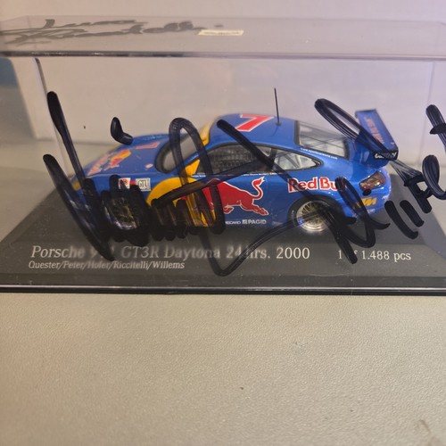 Porsche 911 gt3r daytona - 1:43,