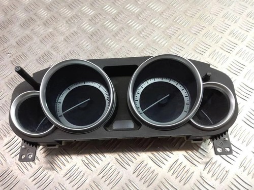 Mazda hatchback compteur - mazda, gh