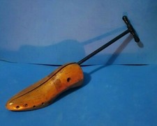 679. ANTICO TENDITORE ALLARGA SCARPE IN LEGNO SX & DX SCARPA BARELLA 