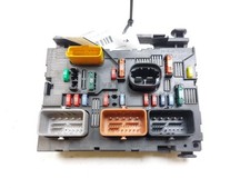 9664055780 SCATOLA FUSIBILI PEUGEOT 207 (A7) 1.4 HDI 8V MAN 5M 68CV 2008 5P BERL