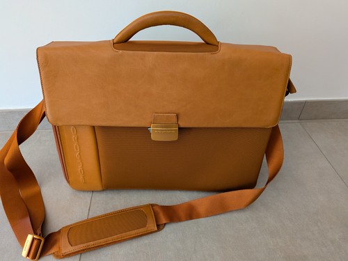 Borsa pelle piquadro - in, color