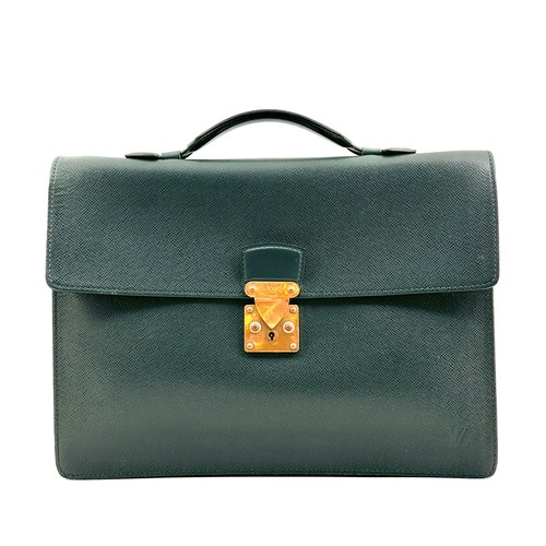 Louis vuitton valigetta taiga - vuitton,