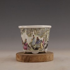 Figure pastello porcellana