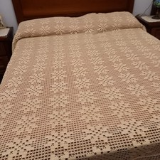 Stupendo Copriletto Ad Uncinettoisre