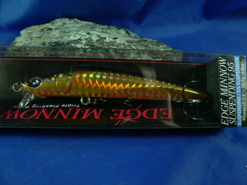 Zuri edge minnow - yo,