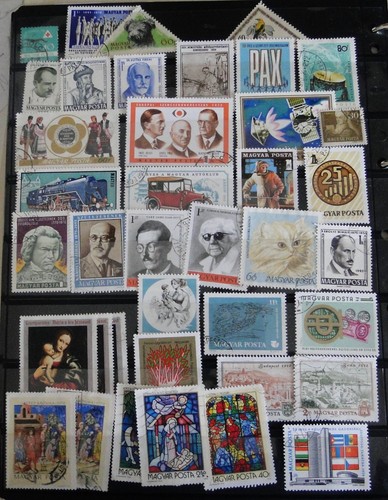 Lot 300 timbres oblitérés - ,