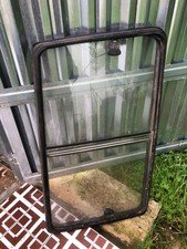 Vetri posteriori scorrevoli