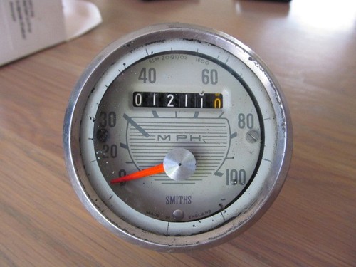 Smiths 100 mph speedo - smiths,