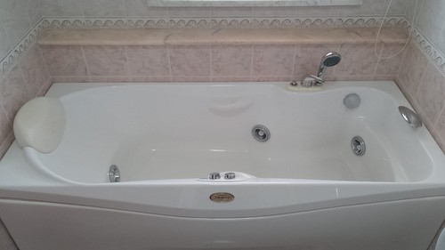 Vasca idromassaggio jacuzzi - idromassaggio,