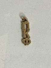Ciondolo Charm Lavalier Pi