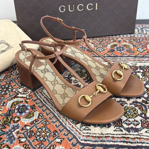 Gucci lifford horsebit sandali - gucci,