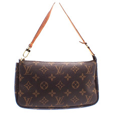 LOUIS VUITTON Pochette
